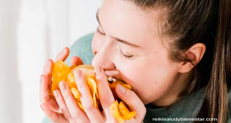 Causas Emocionales de la BULIMIA y Tratamiento Reiki